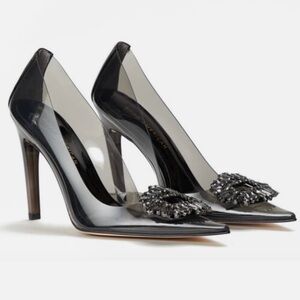Good American Cinder-F*CKING-RELLA Jeweled Pump In Light Smoke Size 8